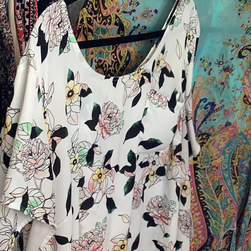 Torrid Floral Blouse 4x